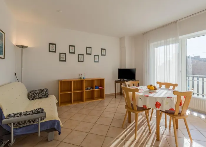 With A Parking Space - 20966 Apartman *