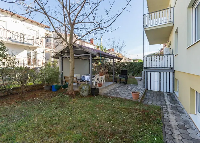 With A Parking Space - 20966 Apartman